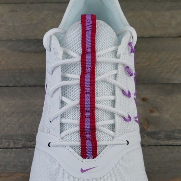 New Women's Nike VTR Running Shoes White Purple - Picture 8 of 8